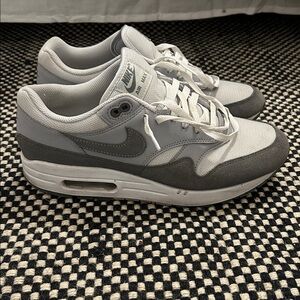 Nike Air Max 1 Gray and White Shoes